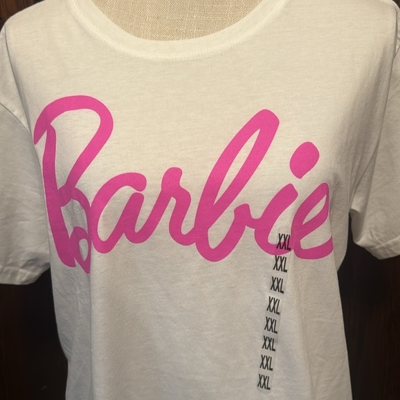 Barbie Short Sleeve Crewneck T-shirt - Picture 3 of 5